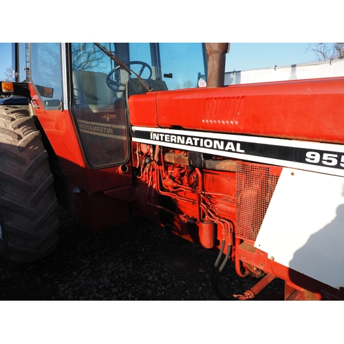 1405 - International 955 2WD tractor. Runs and drives. 5889 hours showing. Reg. EVJ 444W