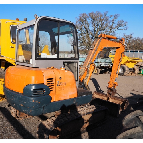 1407 - Hitachi 3 Ton digger, 2006. Runs and drives. Showing 4200 hours. Key in office