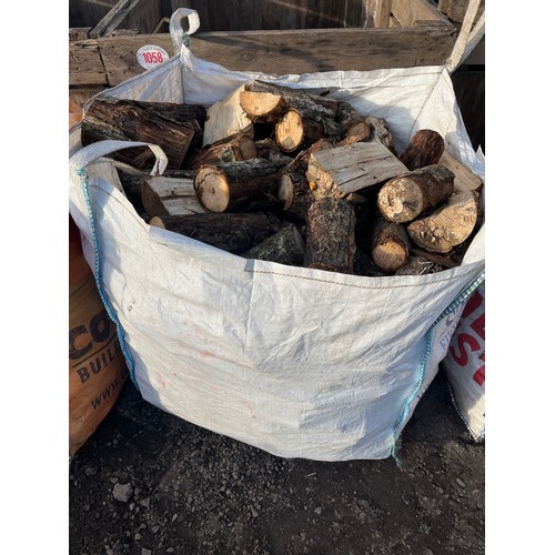 1067 - Bag of hardwood offcuts