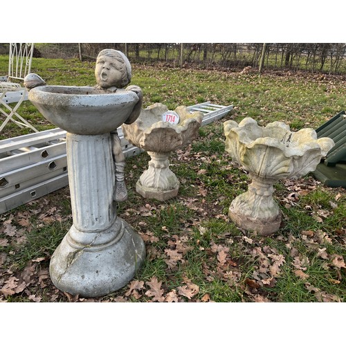 1714 - Garden ornaments - 3