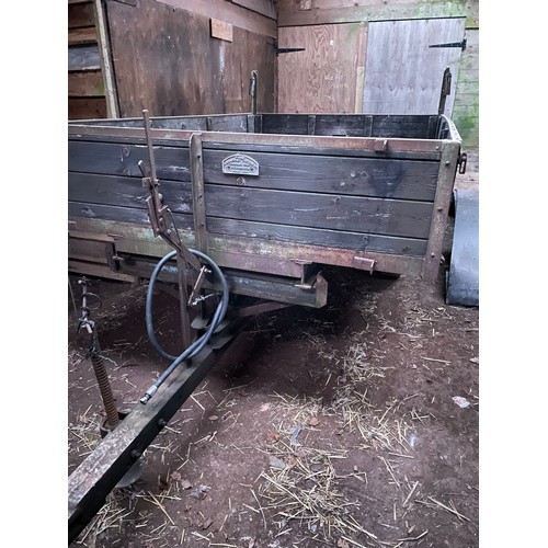 859 - Wooden single axle tipping trailer