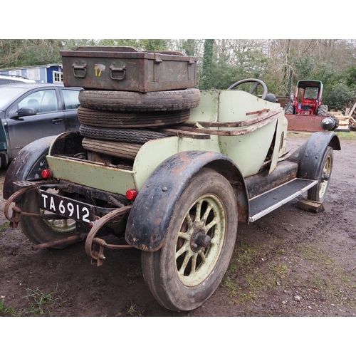 110 - Bullnose Morris 2 seater coupe. 1923. 1595cc. fitted with dickie. In need of restoration. C/w temper... 