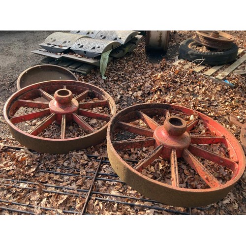 430 - Threshing drum metal front wheels -2