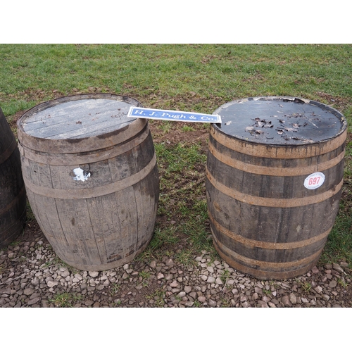 697 - Wooden cider barrels - 2