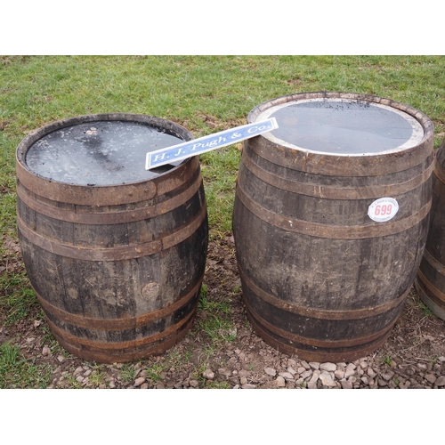 699 - Wooden cider barrels - 2