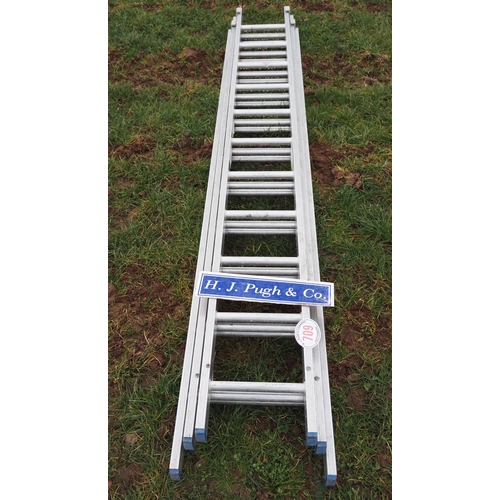 709 - 3 Section aluminium ladder