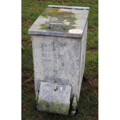 719 - Galvanised coal bucket