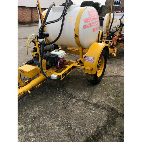 1482 - Team Tanker sprayer with Honda petrol engine