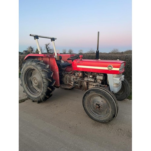 Massey Ferguson 135 tractor, roll bar. 5080 hours. Nice original