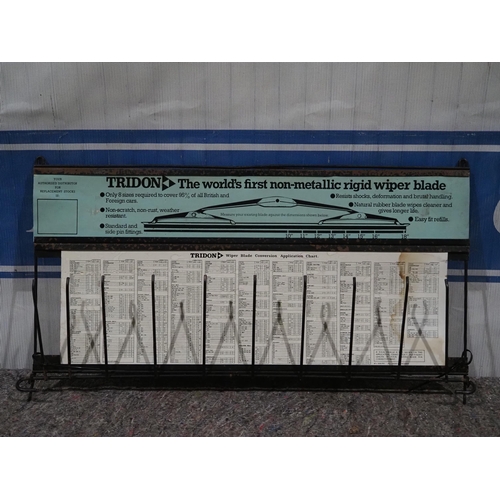 115 - Tridon window wiper rack