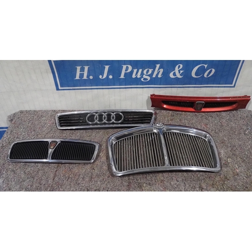 171 - 4 - Front grilles to incl Audi and Rover