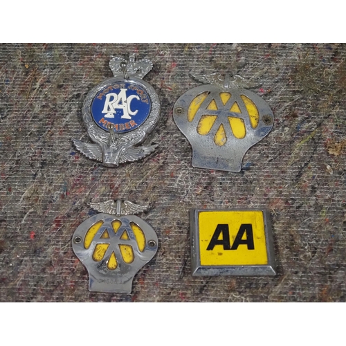 192 - 4 - RAC and AA car badges