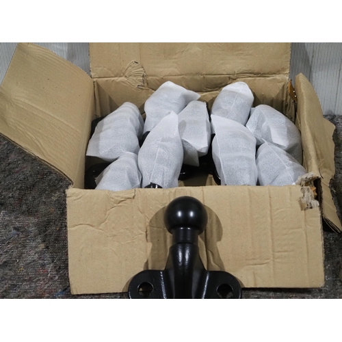 206 - 10 - Tow ball hitches, NOS