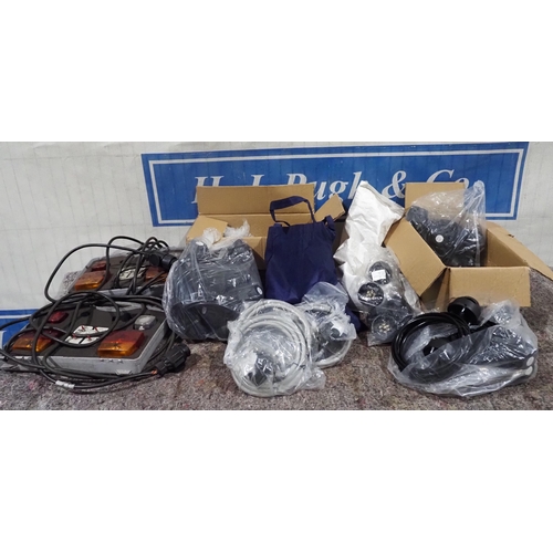 213 - Large quantity of trailer cables, fittings and light tester