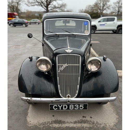 415 - Austin 10 Cambridge, 1937, 1141cc.
Runs and drives, clean interior,  needs recommissioning as has be... 