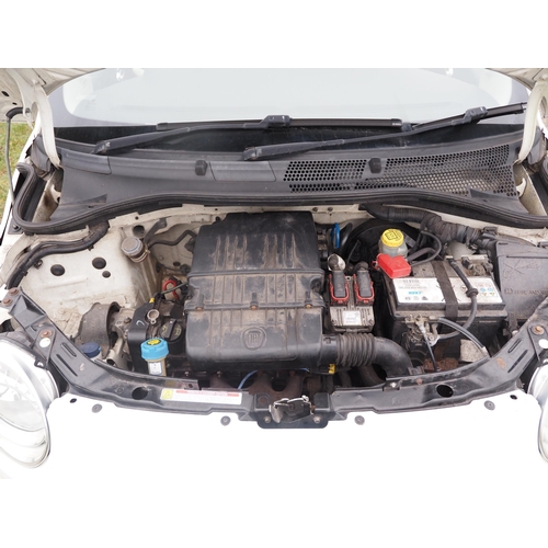 416 - Fiat 500 2010, 1242cc.
Runs and drives, recent new shocks and springs, new cam belt, new exhaust man... 