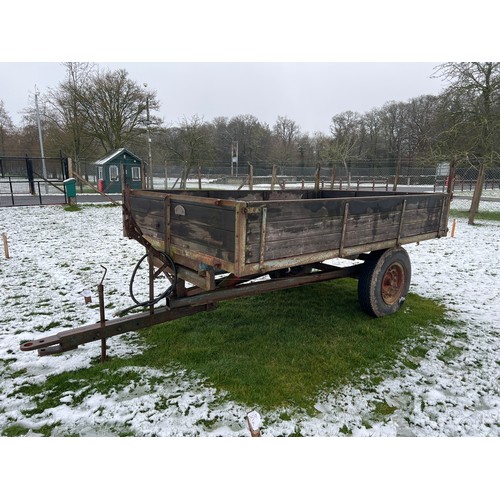 859 - Wooden single axle tipping trailer