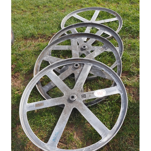 152 - Aluminium wheels from a press - 4