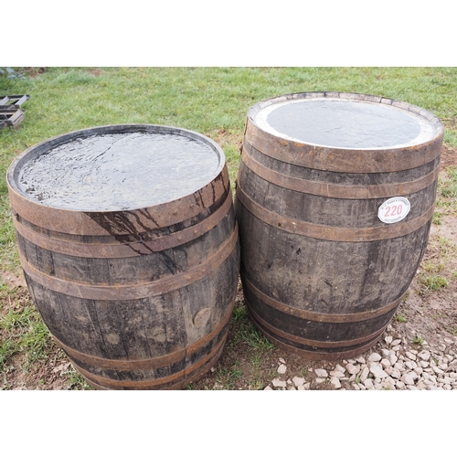 220 - Whiskey barrels - 2