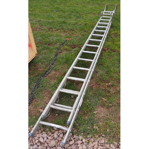 273 - Extending roof ladder