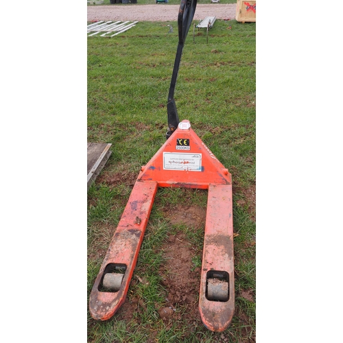 309 - Pallet truck