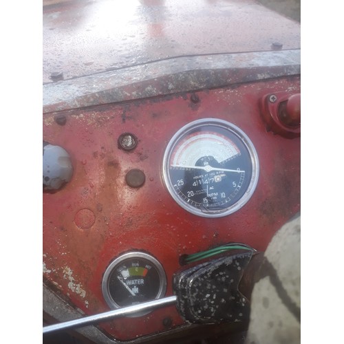 1751 - International 634 tractor. Starts and runs well. Low hours, smokes on start up. Vendor says prior to... 