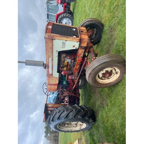 1751 - International 634 tractor. Starts and runs well. Low hours, smokes on start up. Vendor says prior to... 