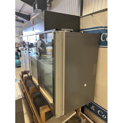 482 - Liebherr SGTS 1072 chest display freezer with Liebherr display freezer above, unused. Single phase