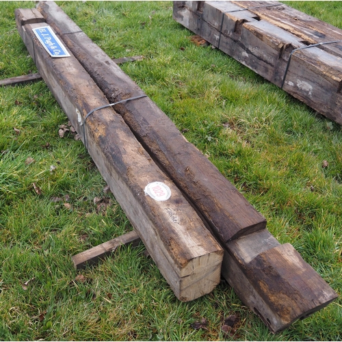 1029 - Reclaimed softwood beams 9ft - 2