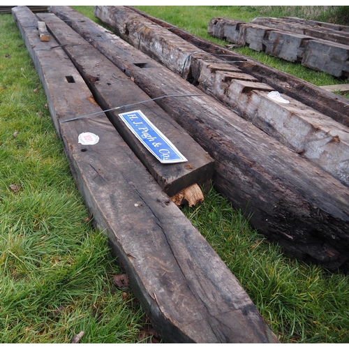 1031 - Reclaimed oak beams 15ft - 3