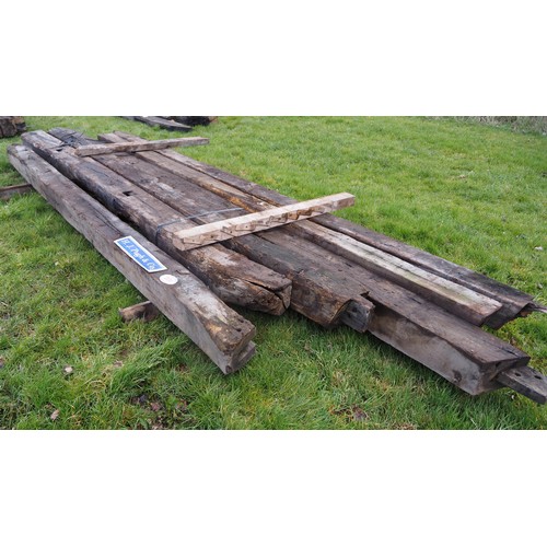 1034 - Reclaimed oak beams average 14ft - 2