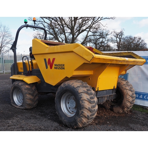 1571 - Wacker Neuson TD9 dumper. Runs and drives, showing 4175 hours. Keys in office