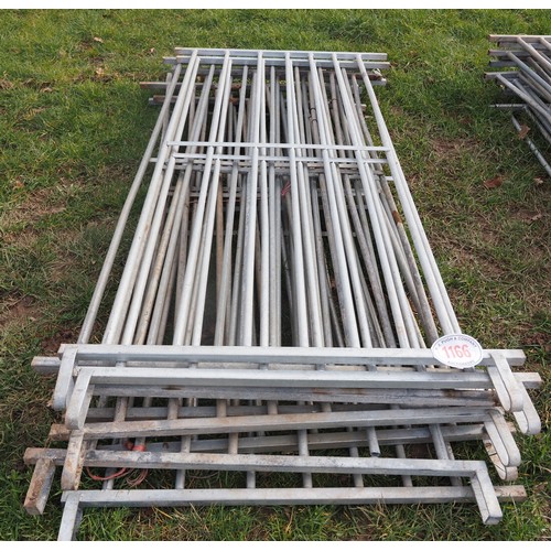 1166 - Galvanised sheep hurdles - 10