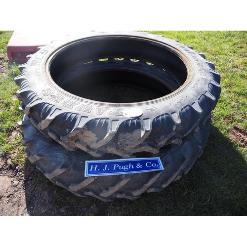 1733 - Row Crop tyres 60% tread