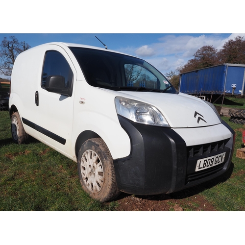 1737 - Citroen Nemo van. Mot until July 2023. Reg. LB09 GCV. V5 and keys in office