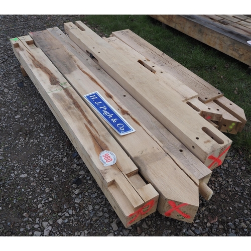 980 - Machined oak beams average 2m x 150mm x 175mm - 6