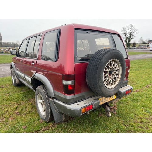 1757 - Isuzu Trooper Citation DT long wheelbase truck. 3L Diesel. Runs and drives. MOT till 13/11/23. Reg. ... 