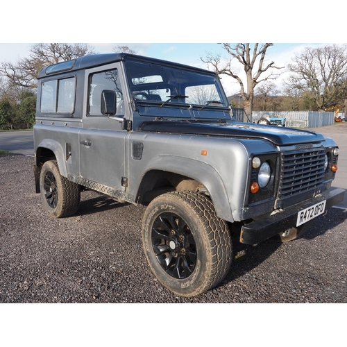 425 - Land Rover Defender 90 300 Tdi, 1998.
Runs and drives. Has had a full mechanical rebuild, comes with... 