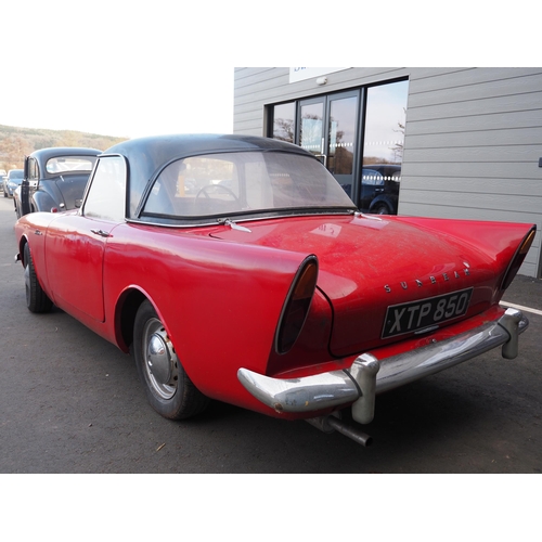 430 - Sunbeam Alpine series II, 1961, 1592cc.
Chassis no. B-91056981HRO
Engine no. B-9105698
Good project ... 