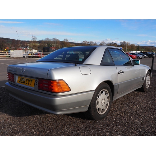 432 - Mercedes SL 300-24, 1992. 2960cc.
Runs and drives. Electric Hood in good condition, full MOT history... 