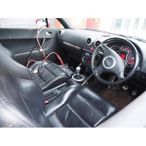 433 - Audi TT Quatro turbo, 2002, 1781cc.
Runs and drives but needs attention, has been stood for about 12... 