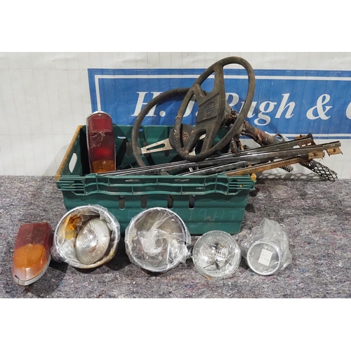 474 - MG steering wheels, sidelights, rear lights and assorted spotlight parts