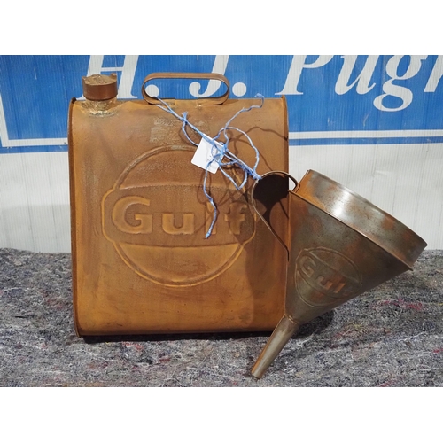 487 - Modern fuel can and funnel with Gulf logo