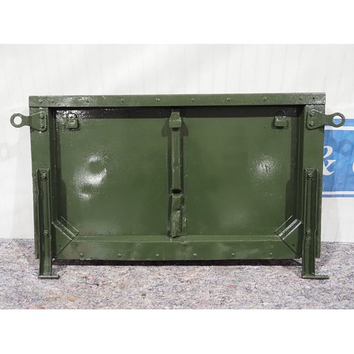 457 - Land Rover Series 2A rear tailgate