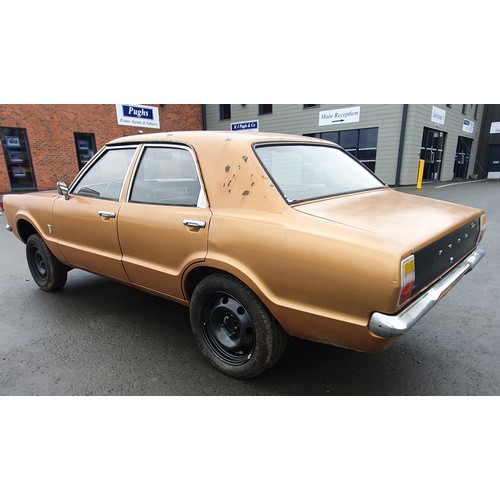 436 - Ford Taurus bodyshell, 1974.
No engine or gearbox, was originally a 1600, underneath is solid, body ... 