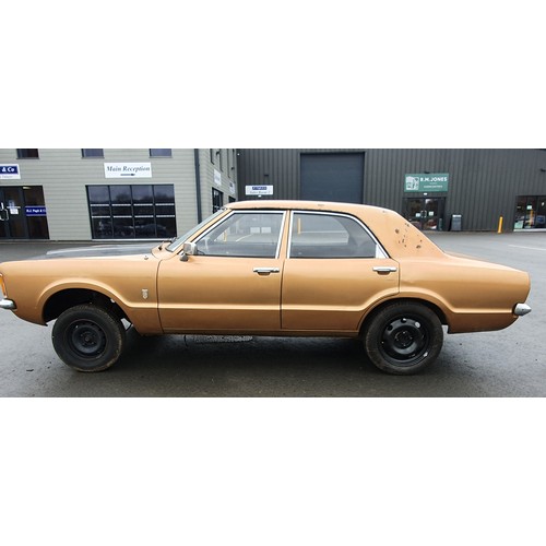 436 - Ford Taurus bodyshell, 1974.
No engine or gearbox, was originally a 1600, underneath is solid, body ... 