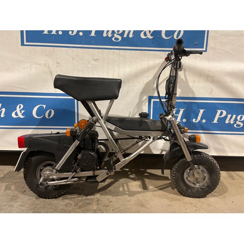 476 - Di Blasi Industriale scooter. 49cc. 2002. Reg. LA02 UZD