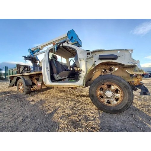 503 - Toyota Hilux 4x4, 2014 2.5td rolling chassis with CPL A314 access platform.
No engine or gearbox and... 