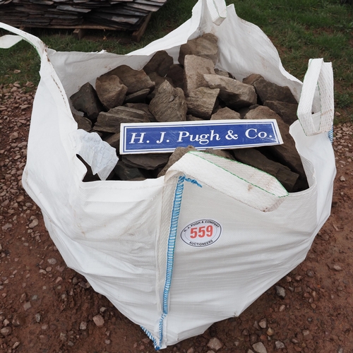 559 - Tote bag of local building stone
