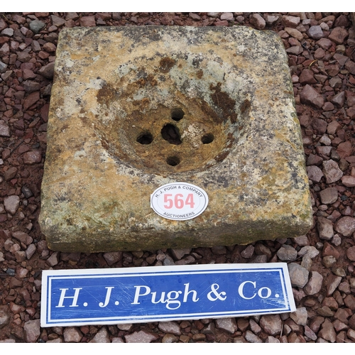 564 - Cotswold stone vintage drain cover  21 x 20